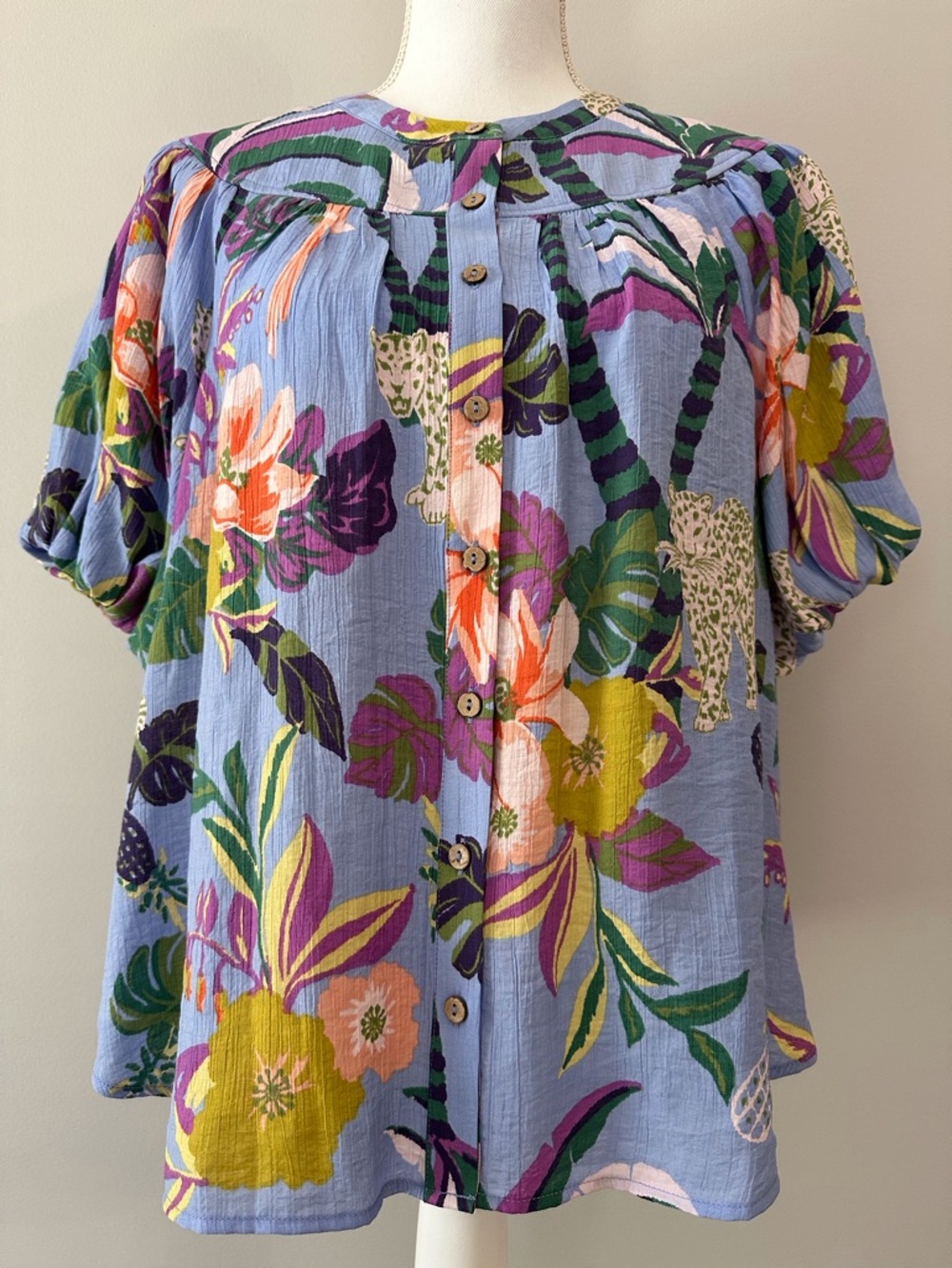 Easel Puff Sleeve Blue Tropical Floral Button-Up Blouse